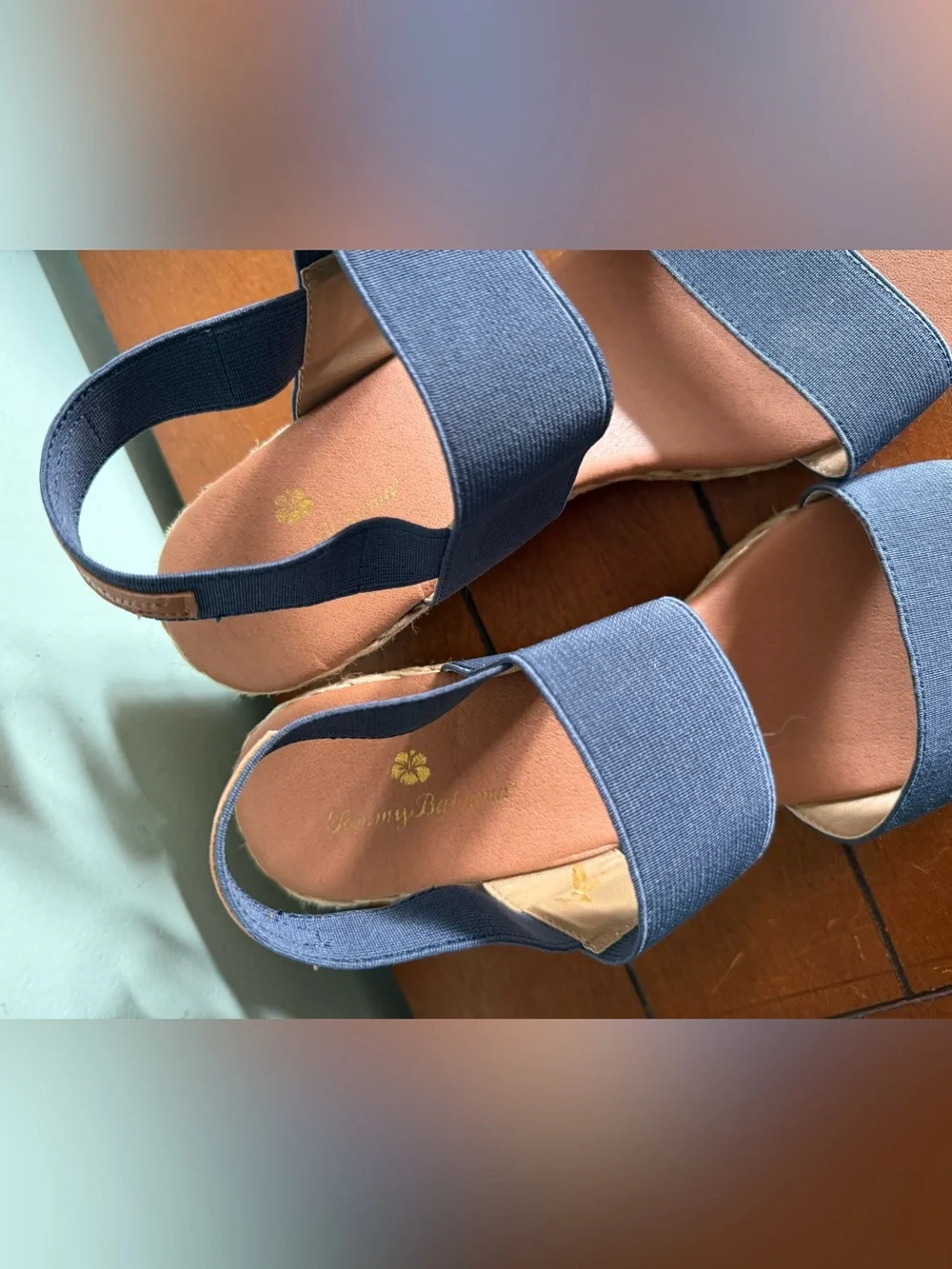 Tommy Bahama Wedge Rope Sakura Blue Stretchy Strappy Sandals Size 9.5